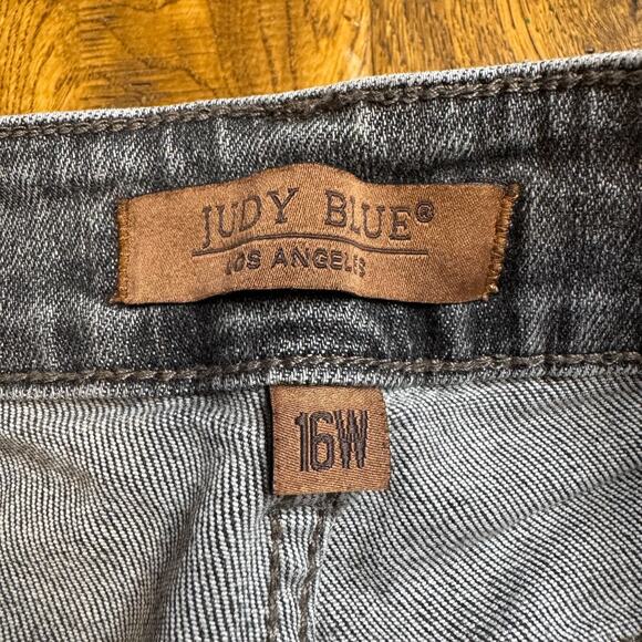 Judy Blue Jeans Womens 16W Gray Slim Fit High Rise Stretch Denim Charcoal Wash - Picture 2 of 8